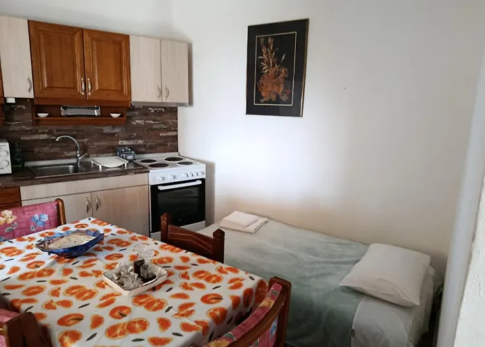 The Romance # 03 * Kavala